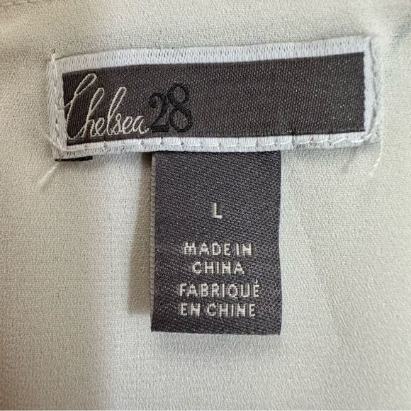 Chelsea28 Floral Faux Wrap Dress Size L - Picture 6 of 11